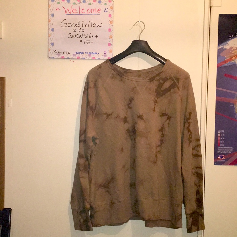 Good fellow & Co. sweatshirt